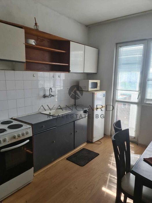 Продава се Двустаен апартамент в Пловдив, Изгрев - 64 кв.м за 934 €/кв.м - Снимка #1