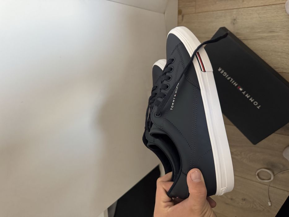 Tommy hilfiger Кеды