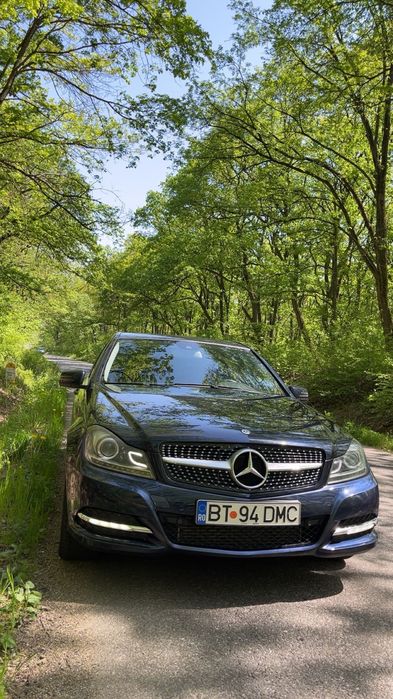 Mercedes c class w204 2011