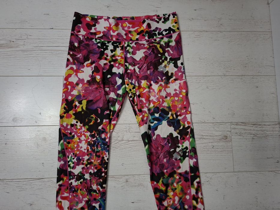 Adidas-Ориг. Дамски клин Нов!!!