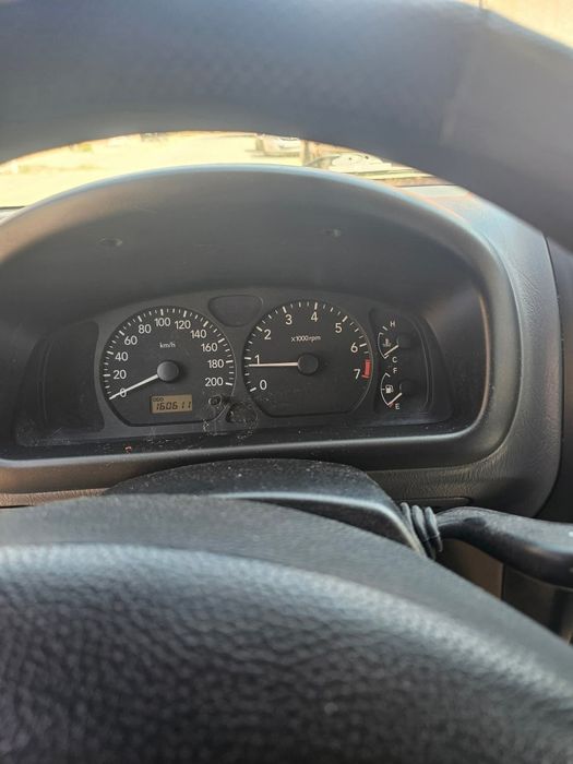 Vând suzuki 1.3 benzina