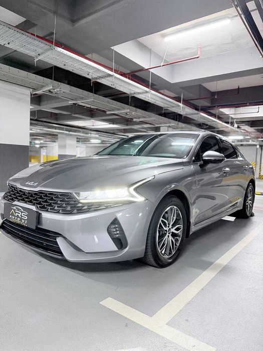 Срочно Kia K5 Prestige Special 2.5 AT 2023 — 44 000 км — Родная краска