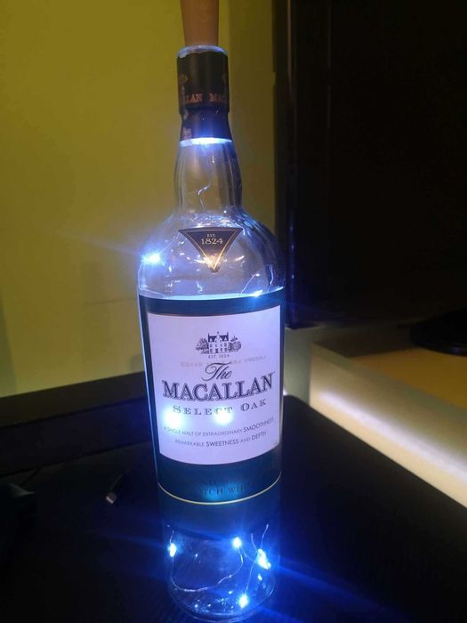 Светещи бутилки за бар, кафе и хотел