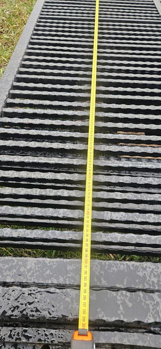 Vand poarta auto cu poarta pietonala 6m