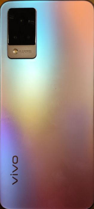 Смартфон VIVO V21