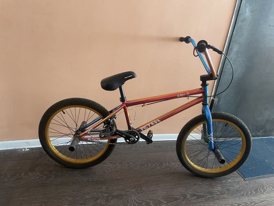 BMX бензинового цвета