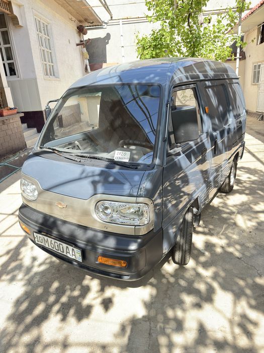 Damas van Дамас ван 2020