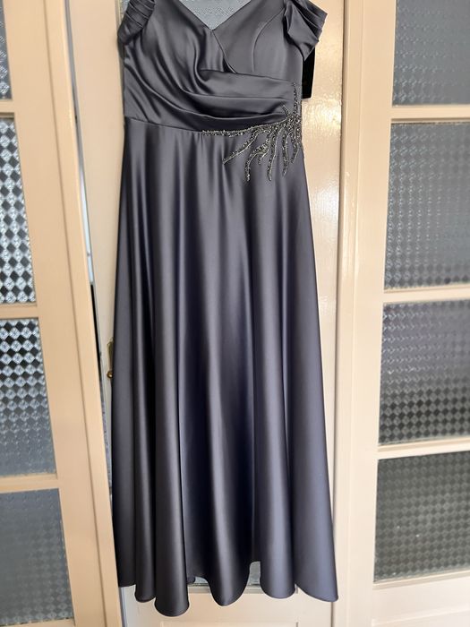 Rochie albastru gri de seara eleganta cu strasuri de cristal