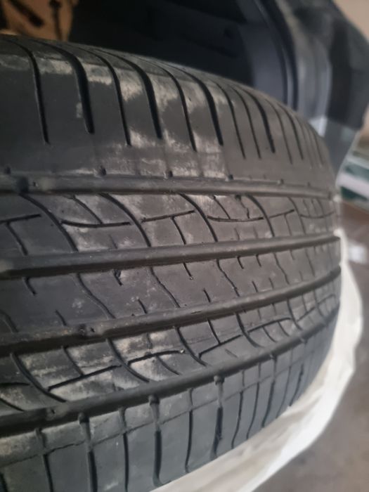 Автошины 215/55R18 практически новые.