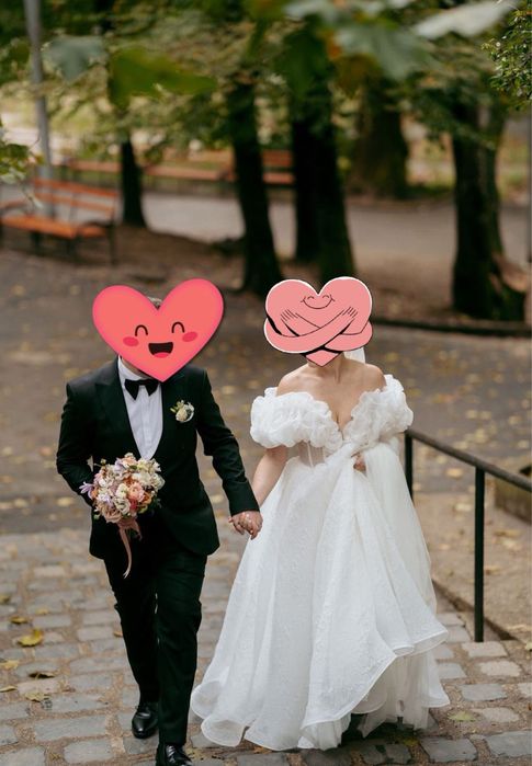 Vand rochie de mireasa