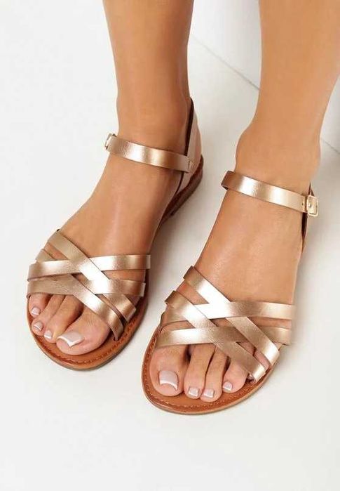 Sandale  sampanie  piele naturala  cu talpa plata  mr 36  noi