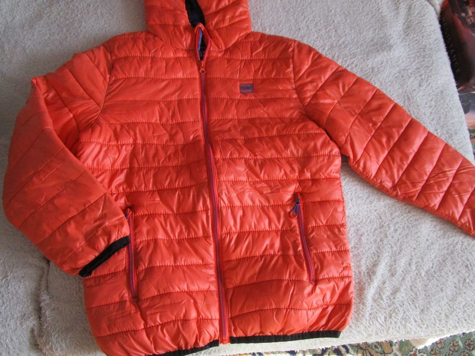 Детско зимно  яке  +  скиорски   ръкавици