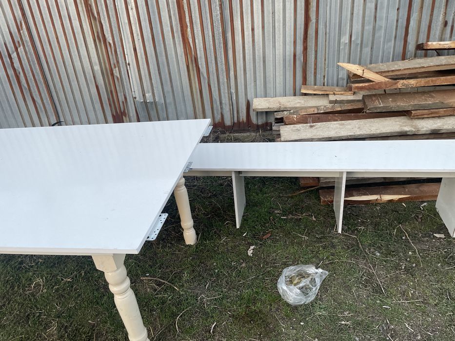 Стол на 20 человек