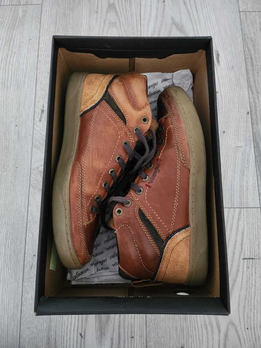 Ghete Wrangler piele