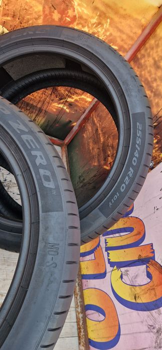 2 Anvelope Pirelli 255 40 R20 de vara . Dot 2023