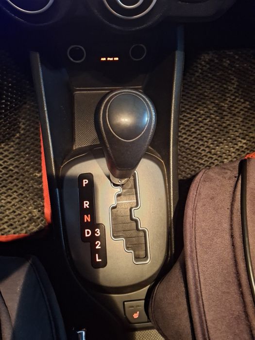 Автомобиль Kia rio, 2013 г.в.