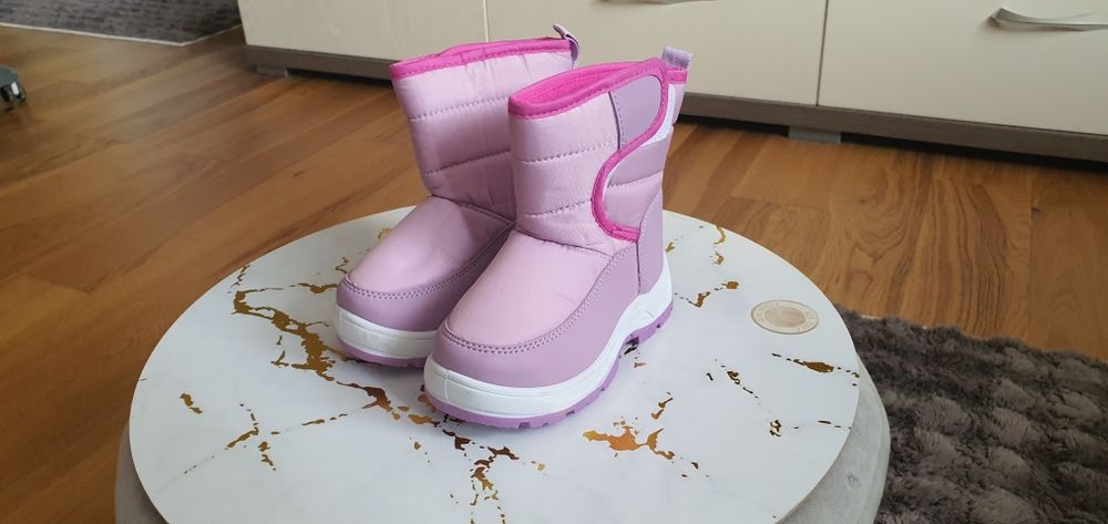 Ghete de iarna pentru fetițe mărimea 23 noi