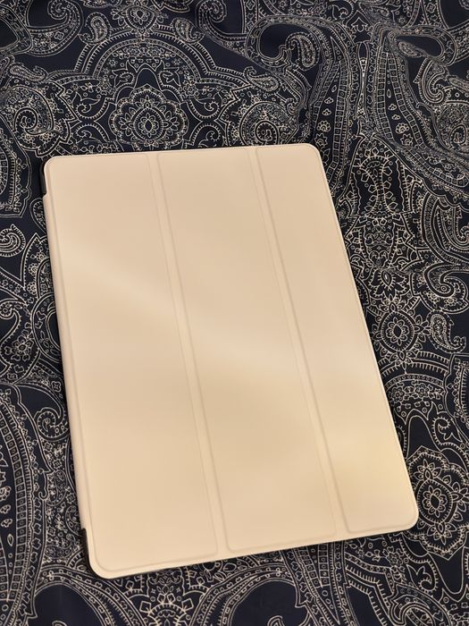 Apple Ipad 8 th gen 2021 ( 8 Generation ) 650 LEI