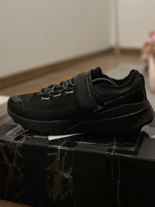 Adidasi Stella McCartney noi originali !