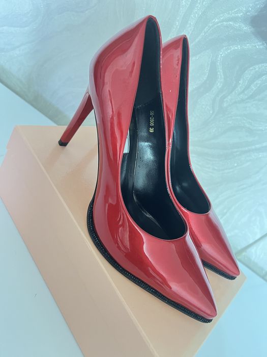 Продам туфли за 15000т