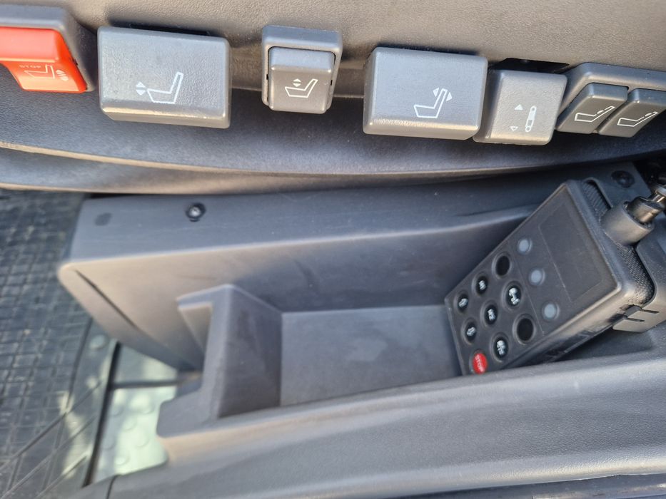 Transportor, Platforma 2 pozitii Iveco Eurocargo  7,5, 253500 km.