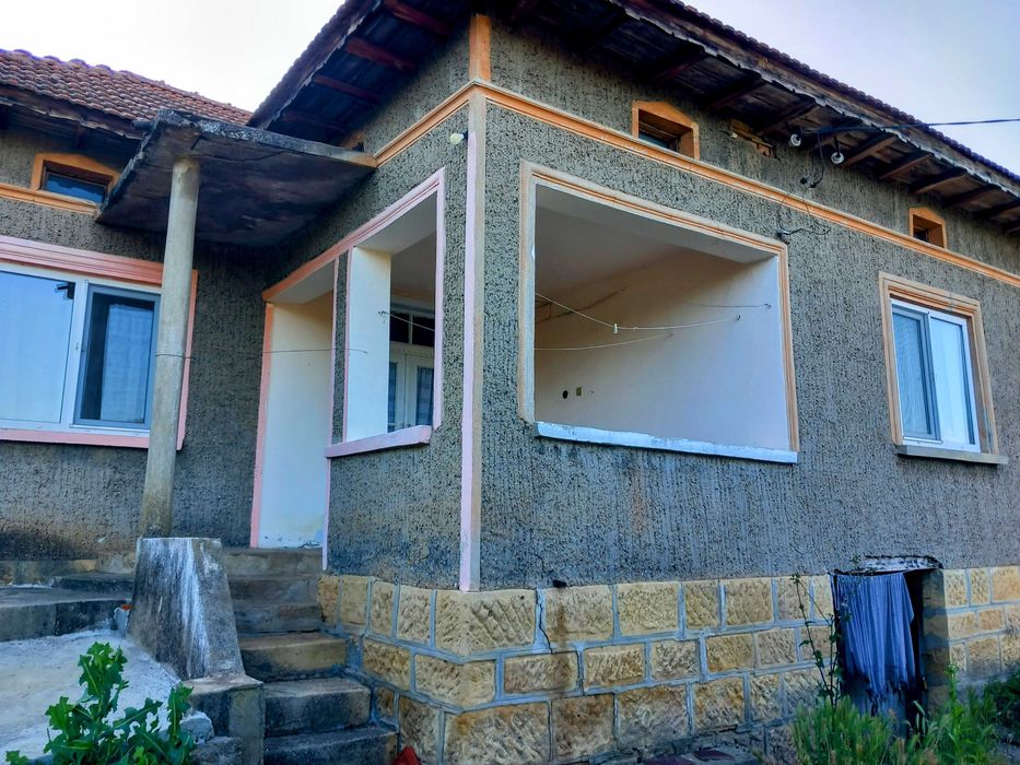 Продава се Къща в с. Господиново, Област Силистра - 110 кв.м за 172 €/кв.м - Снимка #1