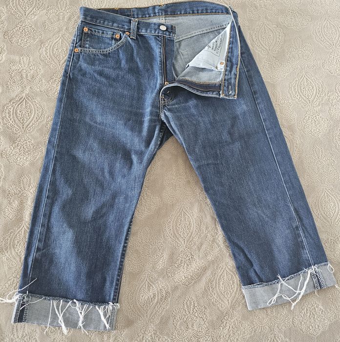 Разпродажба на СТРАХОТНО дамско дънки Levi's/ZARA