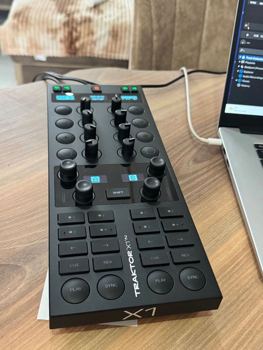 Native Instruments Traktor x1 Mk3