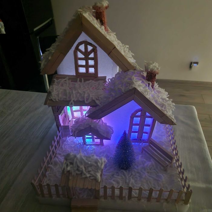Коледна къщичка!