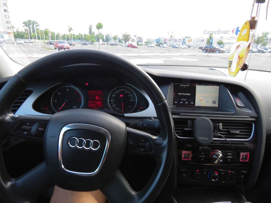 Vând Audi A4 B8 an 2009