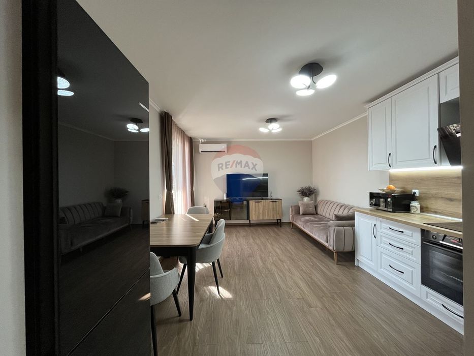 Продава се Тристаен апартамент в к.к. Златни пясъци - 98 кв.м за 1521 €/кв.м - Снимка #1