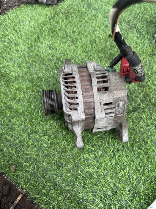 Привозные генераторы на Subaru forester,legacy,forester ej25