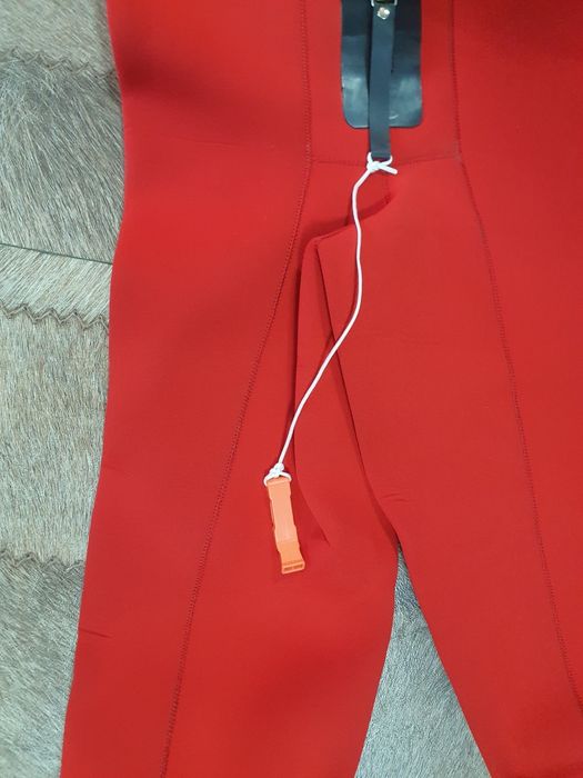 Продам гидрокостюм