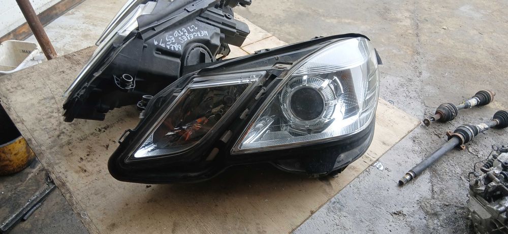 Far/Faruri Mercedes e220 euro 5 w212