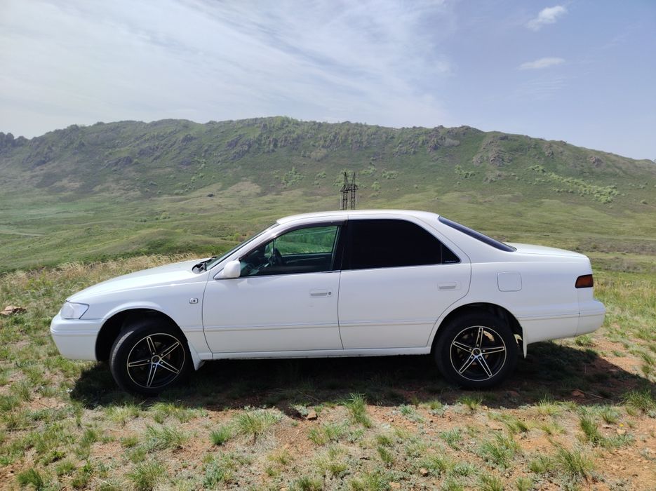 Продам Toyota Camry Gracia sxv20