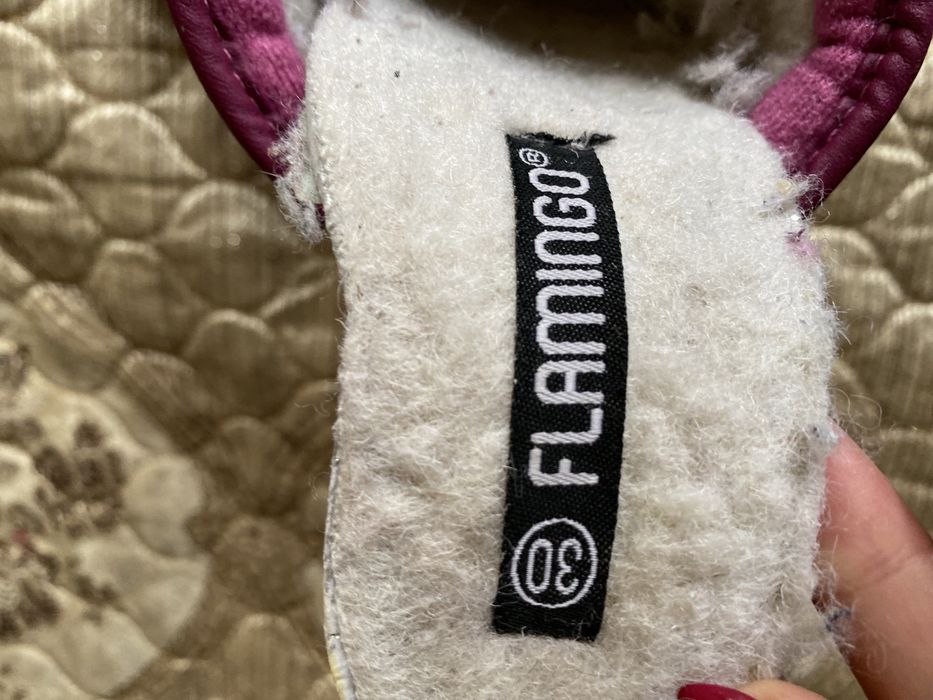 Продам дутики зимние на девочку