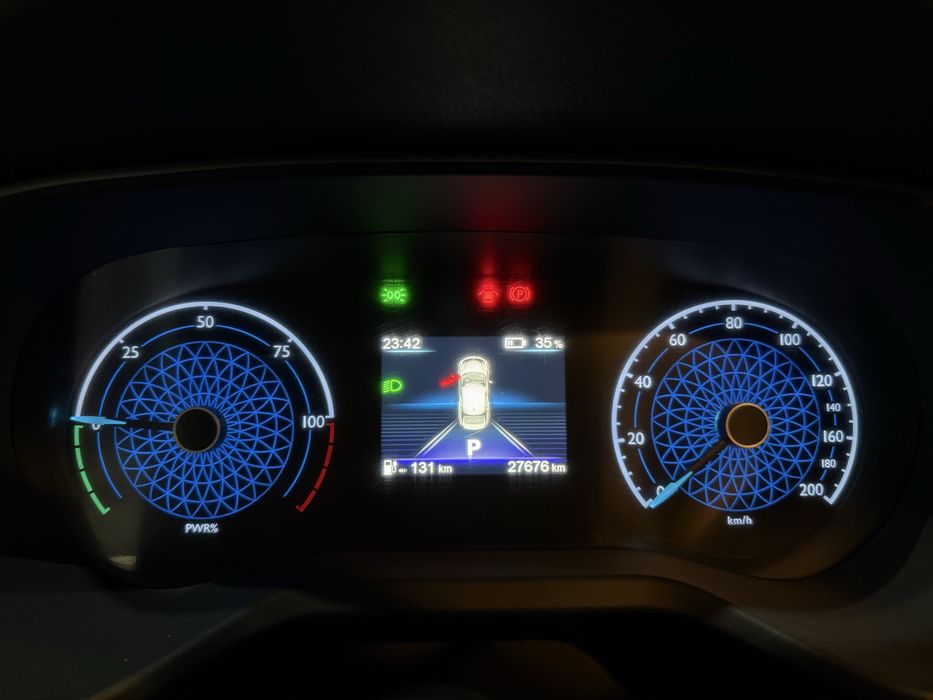 Hongqi E-QM5 2024 Elektromobil Arendaga beriladi