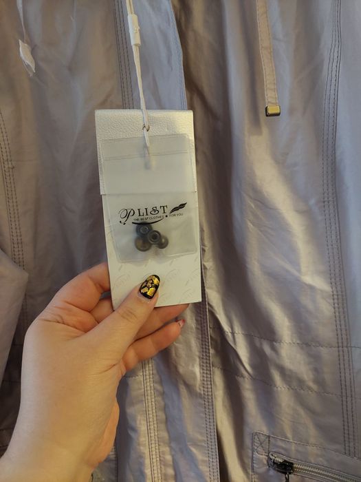 Китайские фирменные Плащи Куртки 56 размер