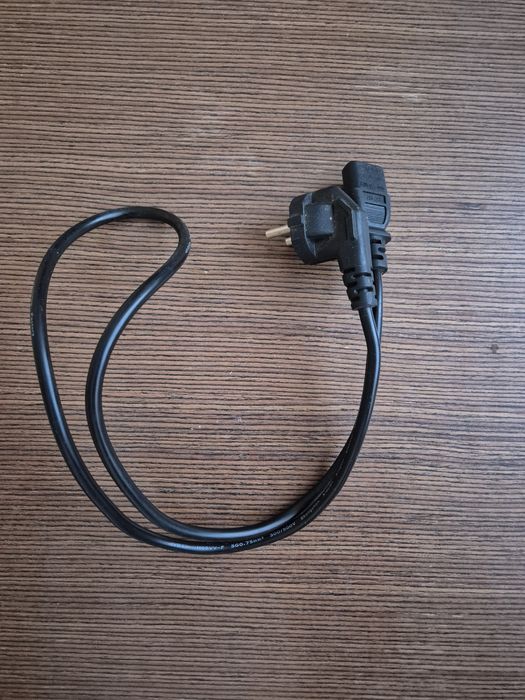 Кабель питания для компьютеров и оргтехники