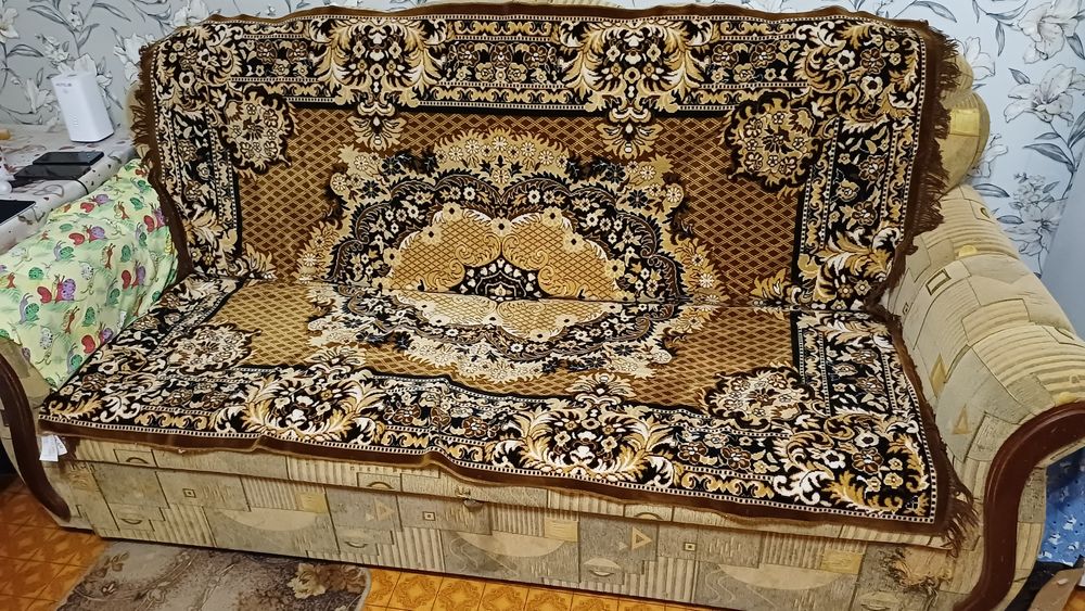 Отдам диван бесплатно