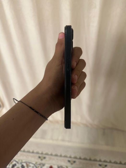 Айфон 13 256гб / срочно