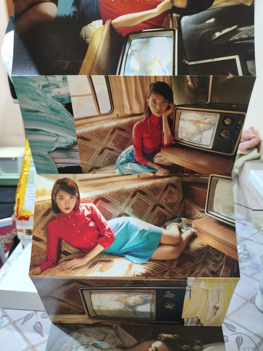 Альбом IU «Palette»