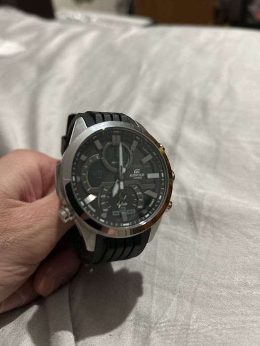 Часовник Casio Edifice 5686
