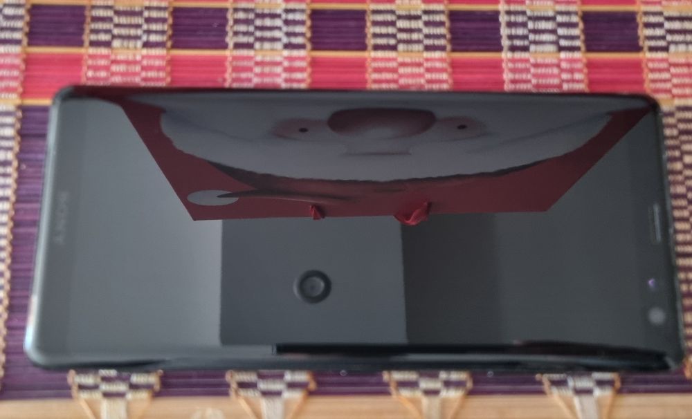 SONY Xperia XZ3 черен