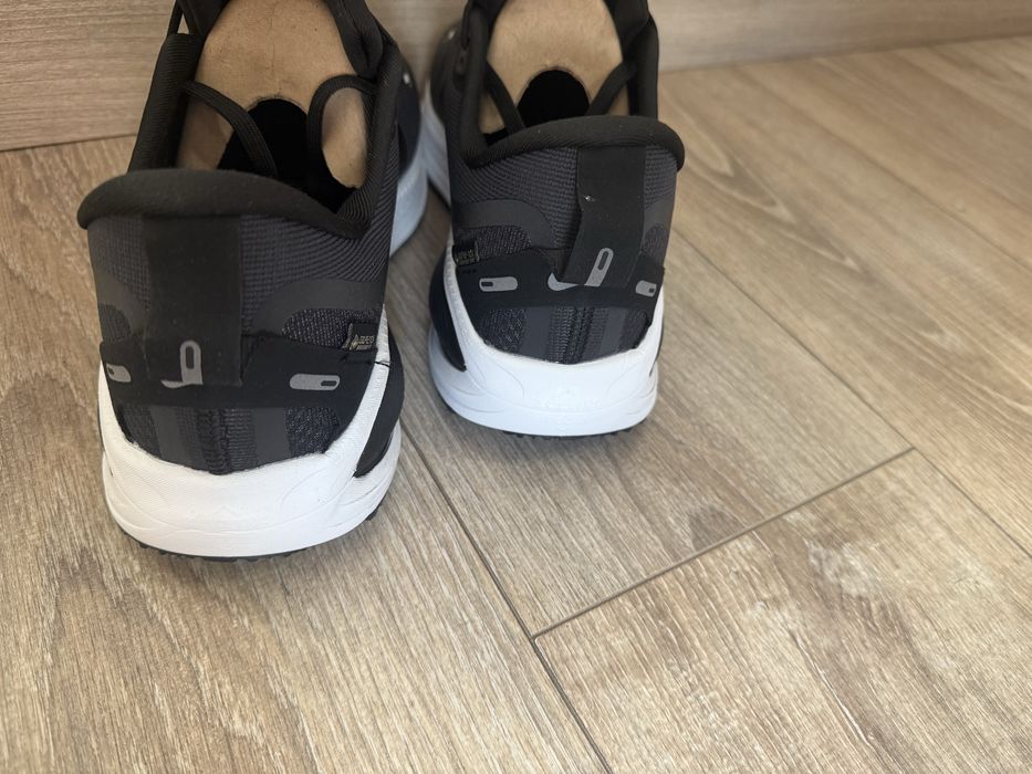 Nike Vomero Plus