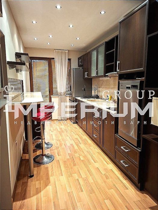 ГОЛЯМ Тристаен апартамент под наем Лятно кино Тракия, гр. Варна СРЕДЕ