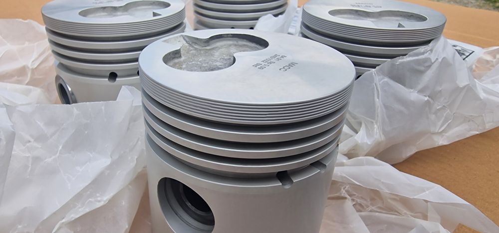 Set motor tractor fiat 211 215 fiat 411.415 se poate trimite prin curi