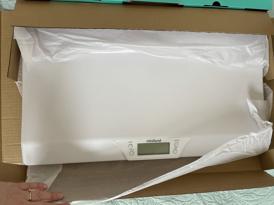 Бебешки кантар Miniland Baby Scale