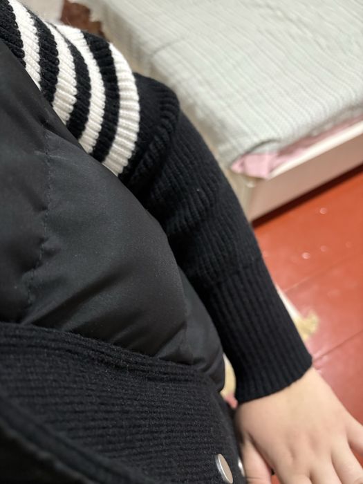 Абсолютно новая куртка