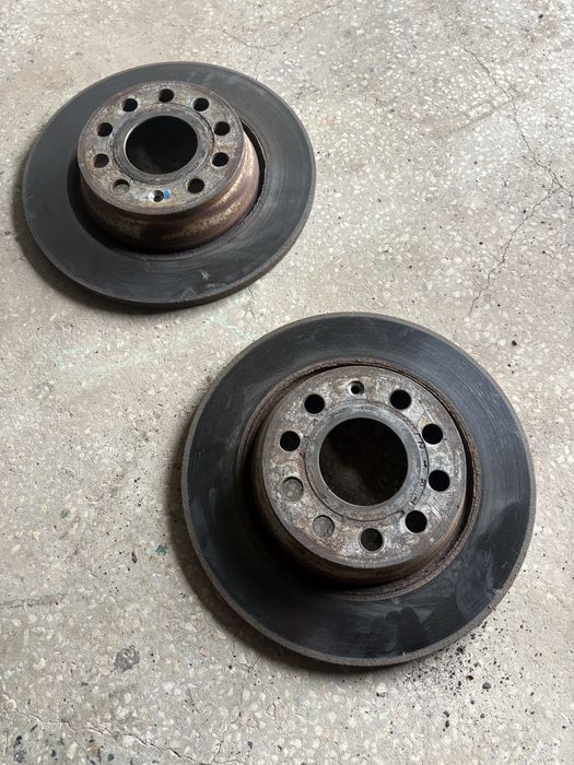 Задни спирачни дискове за Audi A3, Q3 , VW Passat 6 , Passat 7 , Seat , Skoda